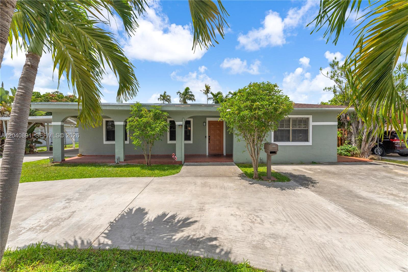 6860 Southwest 18th Street Miami, FL 33155 - Photo 1 of 35