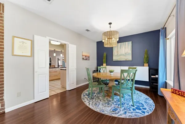 $500,000 | 31 North Pathfinders Circle, The Woodlands, TX 77381