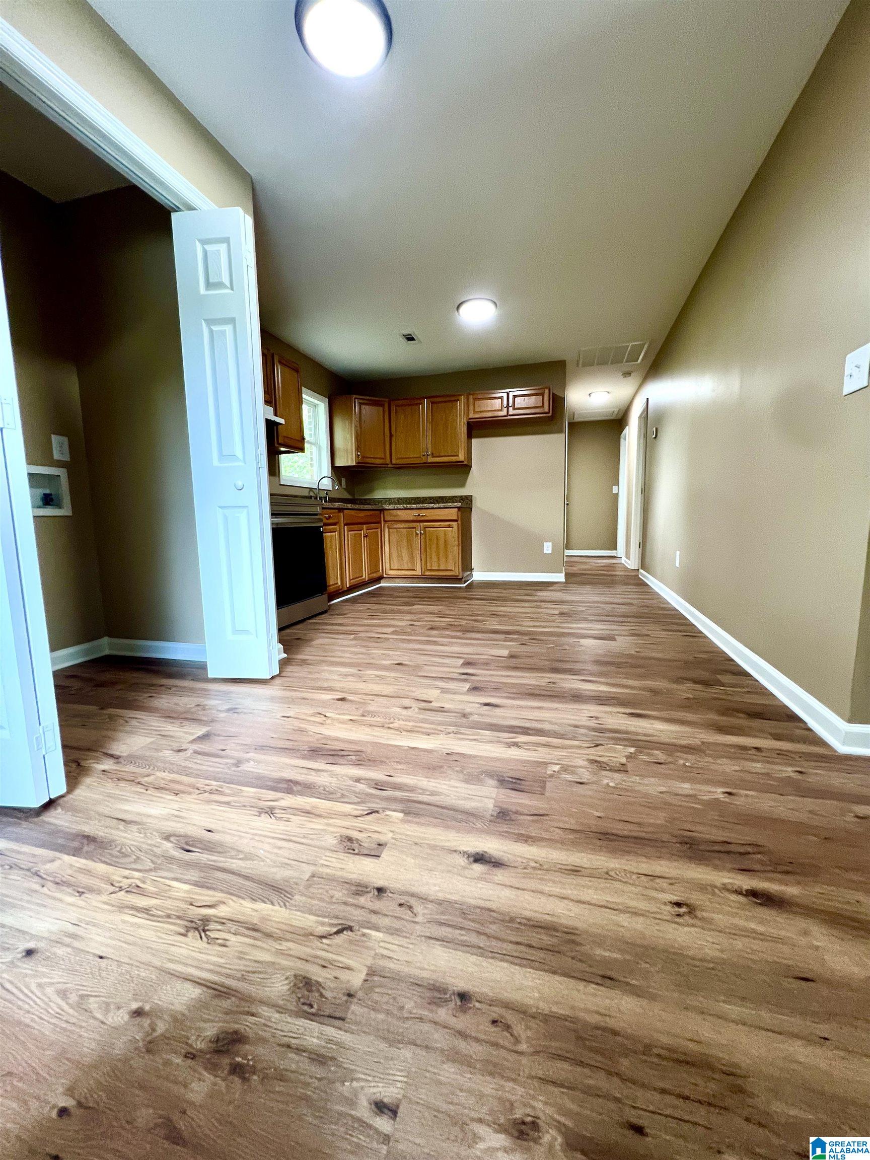 187 Wesson Street Jemison, AL 35085 - Photo 8 of 21