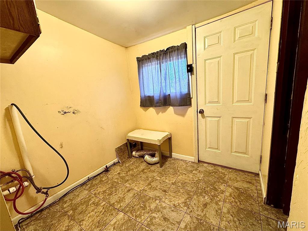 1202 North Madison Street Litchfield, IL 62056 - Photo 12 of 15