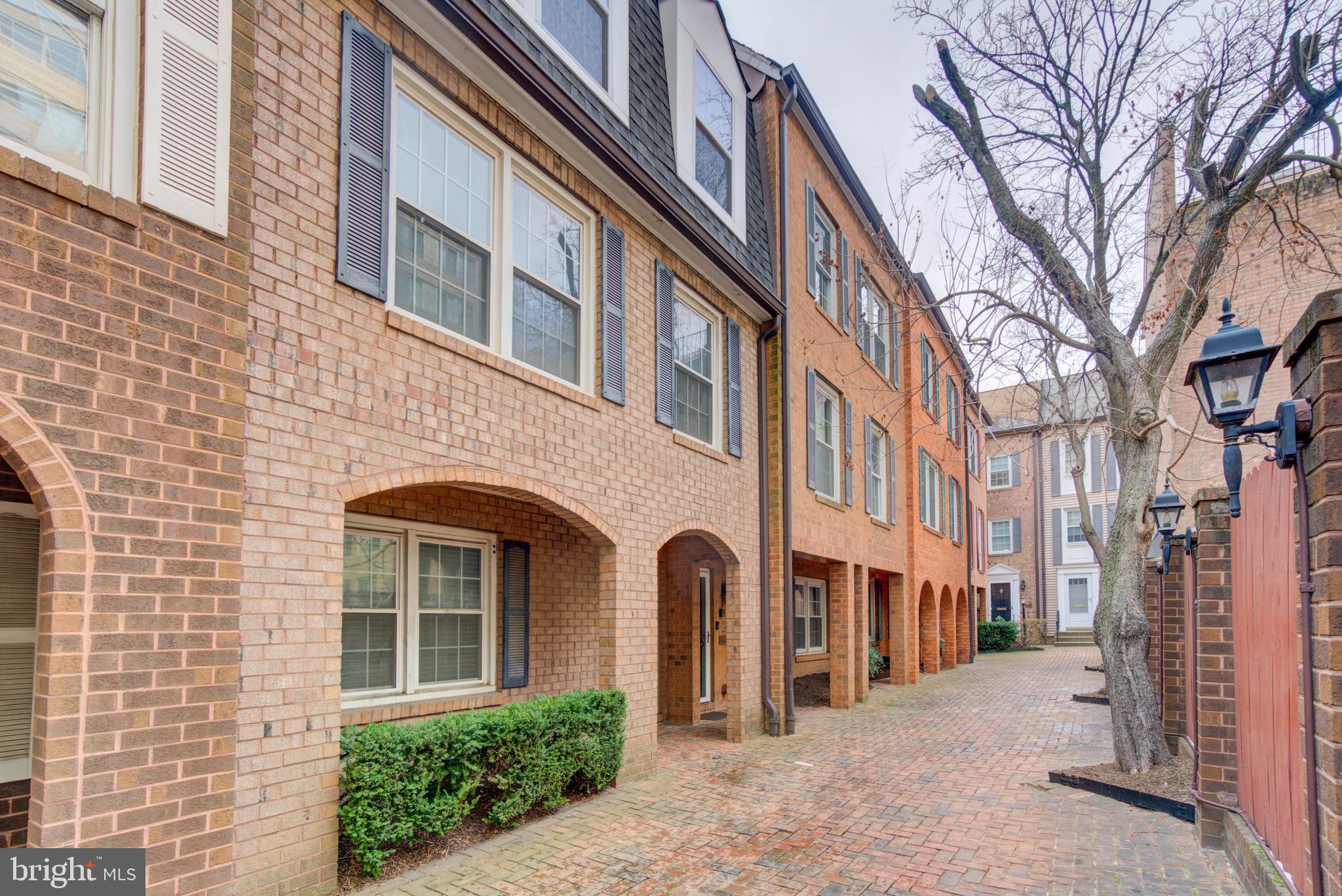 900 24th Street Northwest, Unit D Washington, DC 20037 - Photo 23 of 24