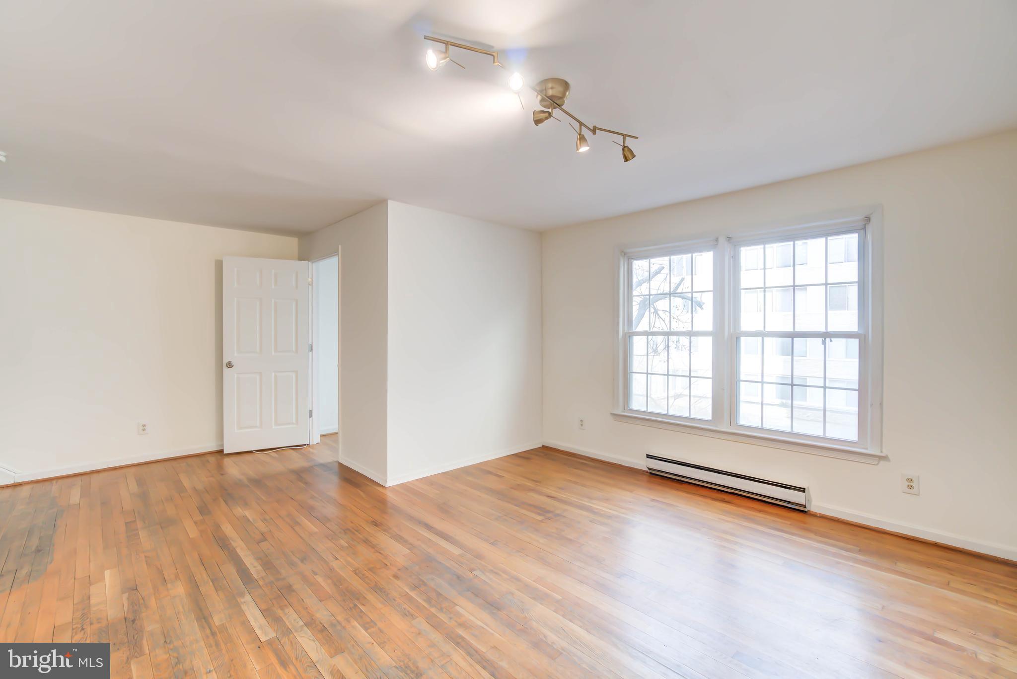 900 24th Street Northwest, Unit D Washington, DC 20037 - Photo 10 of 24 Office/Den off Living Room