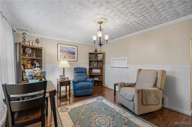 $179,900 | 445 71st Street, Niagara Falls, NY 14304