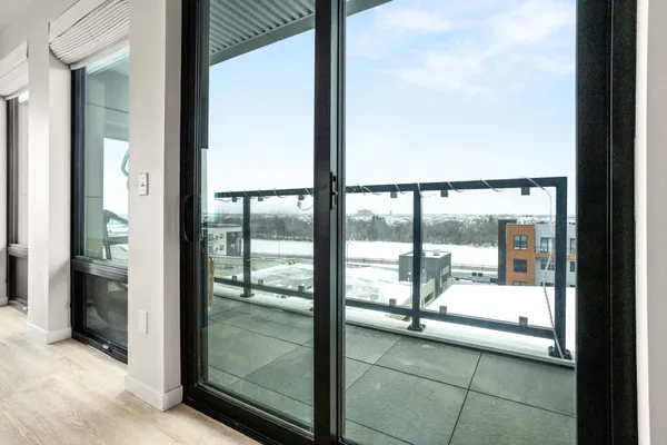 $825,000 | 360 32nd Avenue West, Unit 701, West Fargo, ND 58078