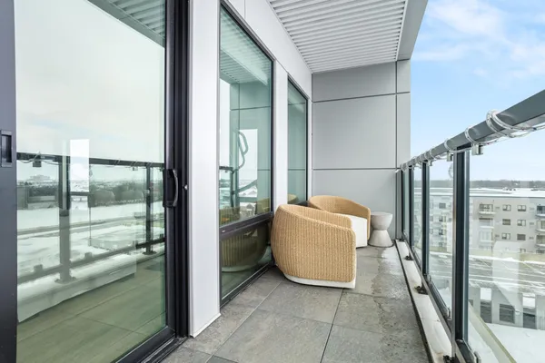 $825,000 | 360 32nd Avenue West, Unit 701, West Fargo, ND 58078