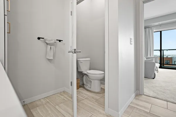 $825,000 | 360 32nd Avenue West, Unit 701, West Fargo, ND 58078