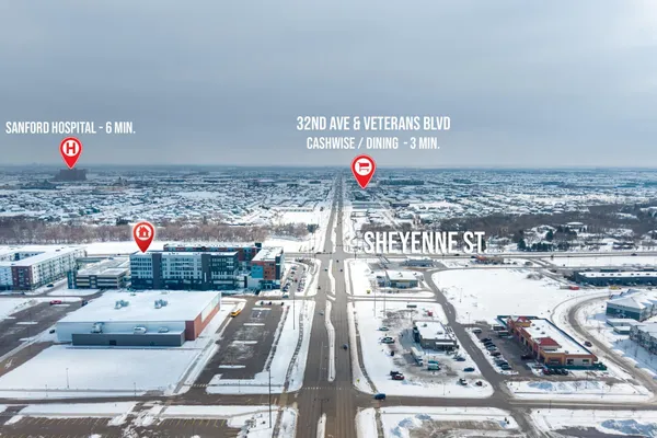 $825,000 | 360 32nd Avenue West, Unit 701, West Fargo, ND 58078