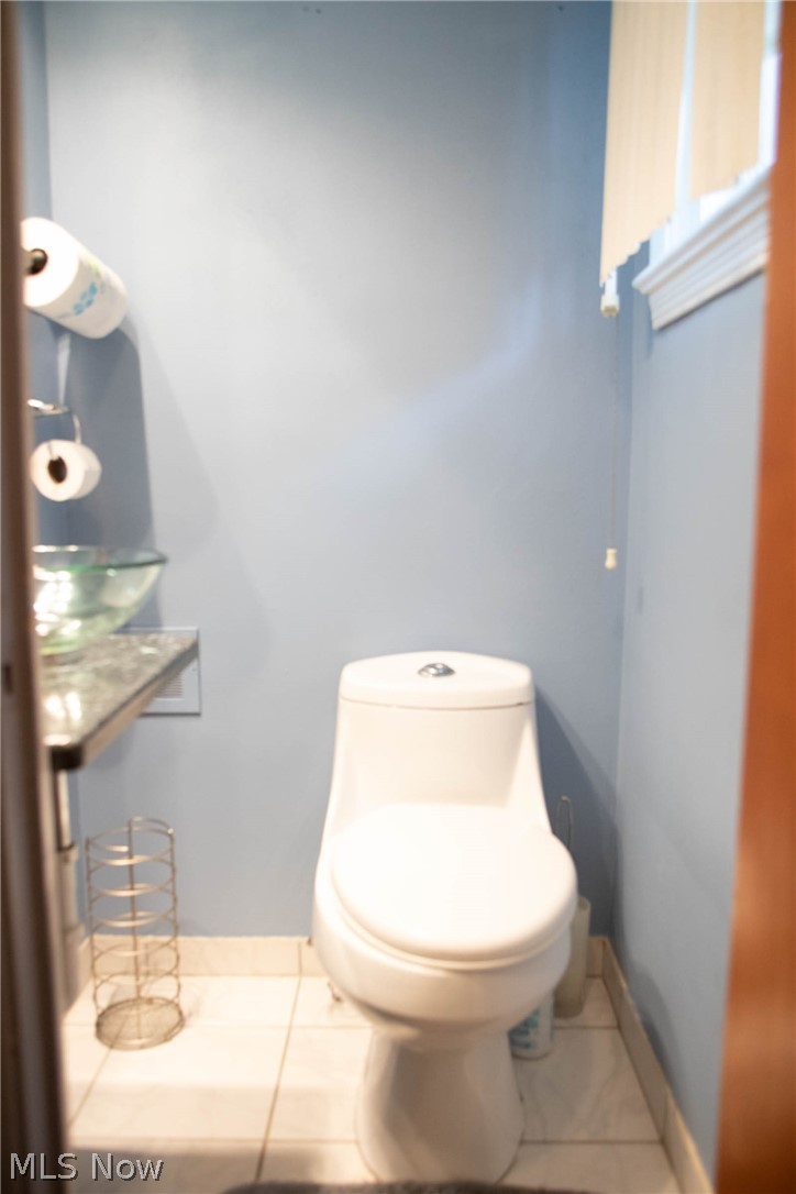 3511 Radcliffe Road Cleveland Heights, OH 44121 - Photo 14 of 29