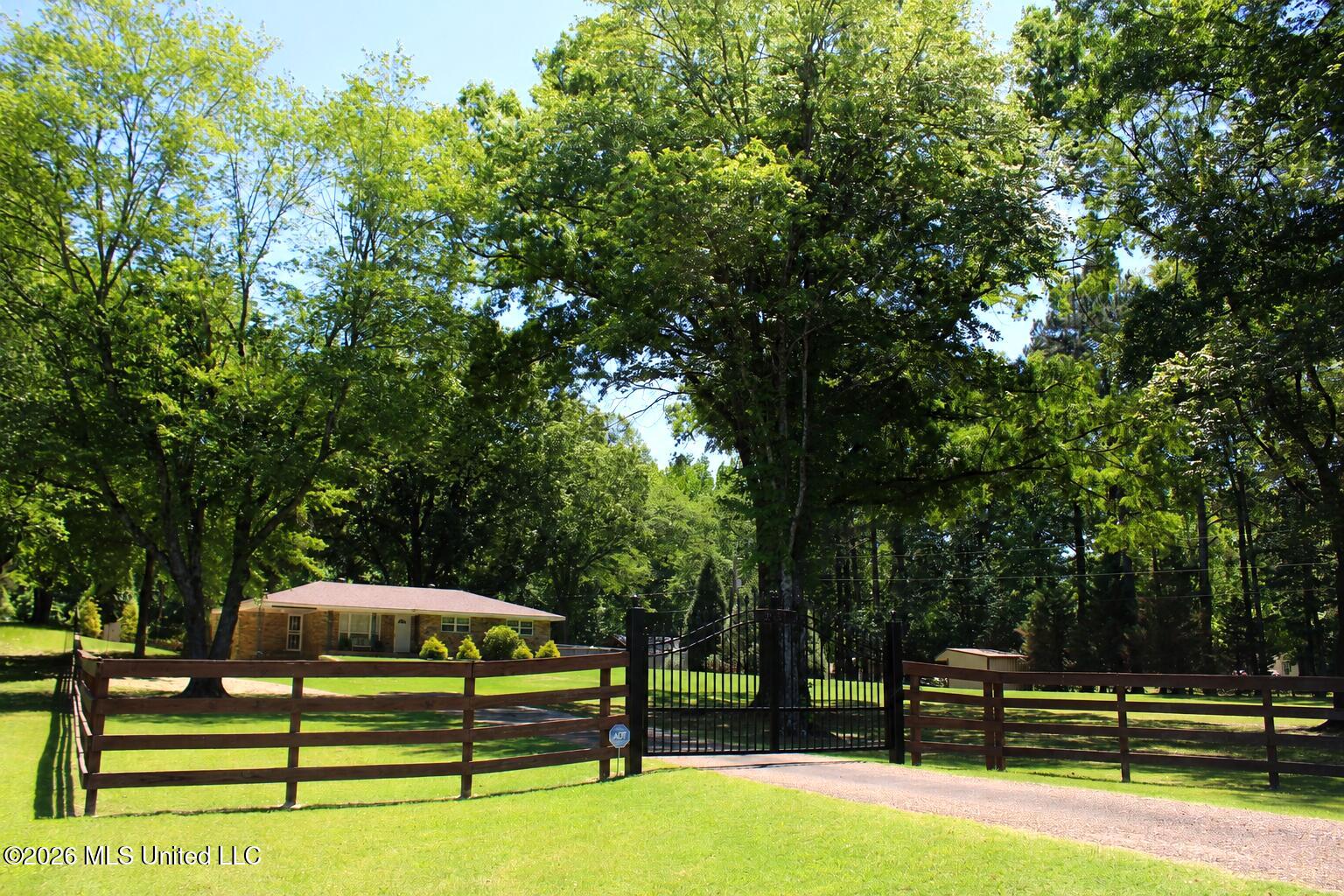 2934 North Red Banks Road Byhalia, MS 38611 - Photo 1 of 42 2934 Red Banks Rd N