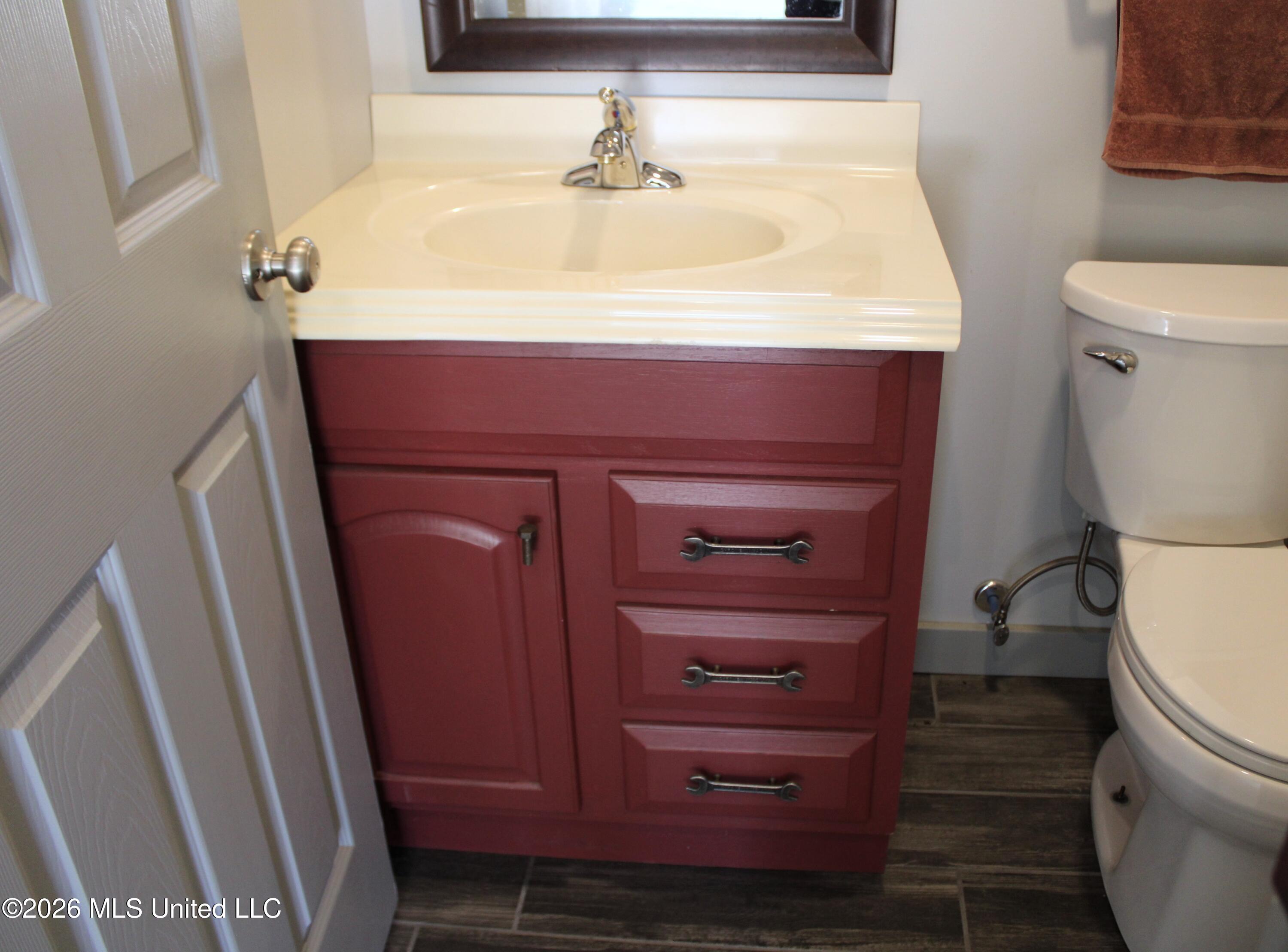 2934 North Red Banks Road Byhalia, MS 38611 - Photo 32 of 42 Half Bath in Workshop