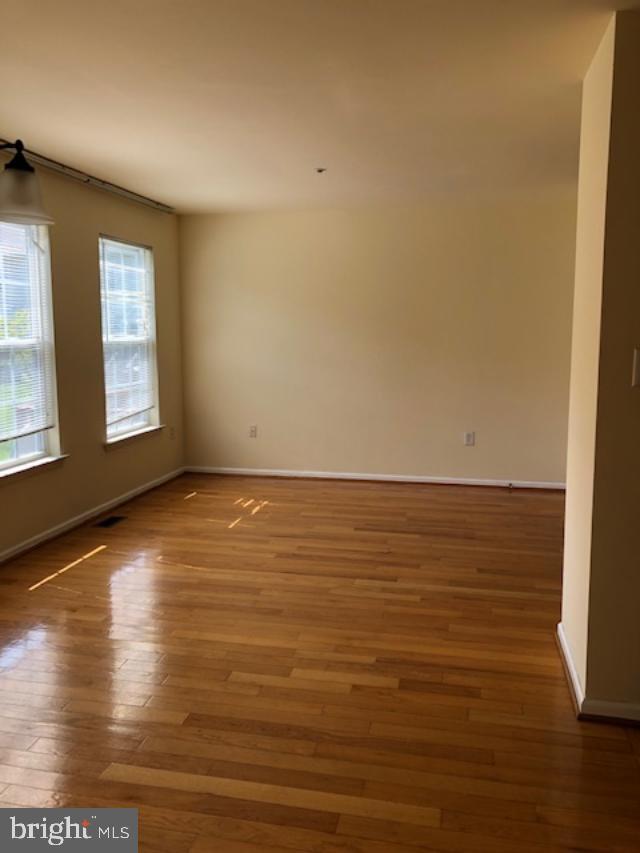 238 Hidden Drive Blackwood, NJ 08012 - Photo 5 of 7