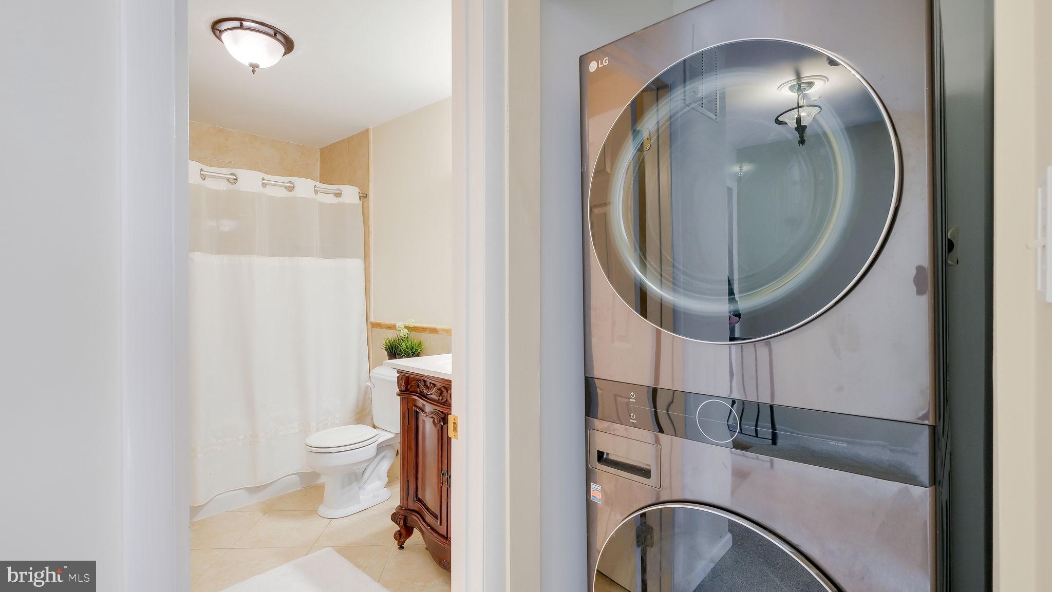 11 Eden Roc New Hope, PA 18938 - Photo 27 of 45 2nd Floor Laundry
