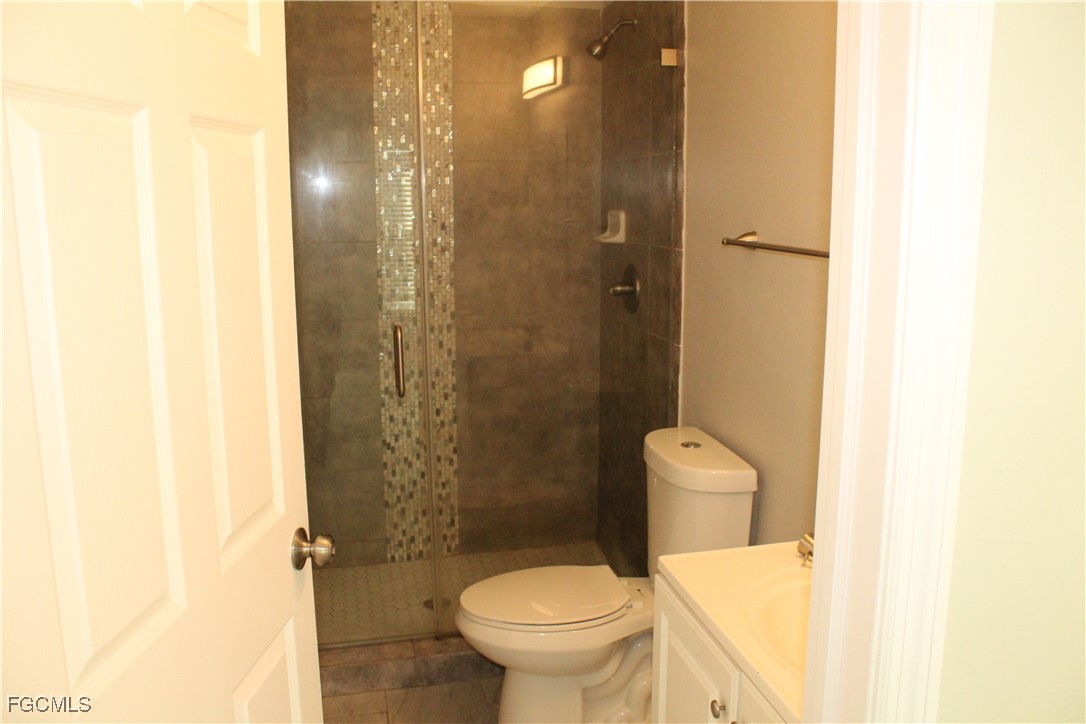 912 Southwest 39th Terrace, Unit 204 Cape Coral, FL 33914 - Photo 8 of 14