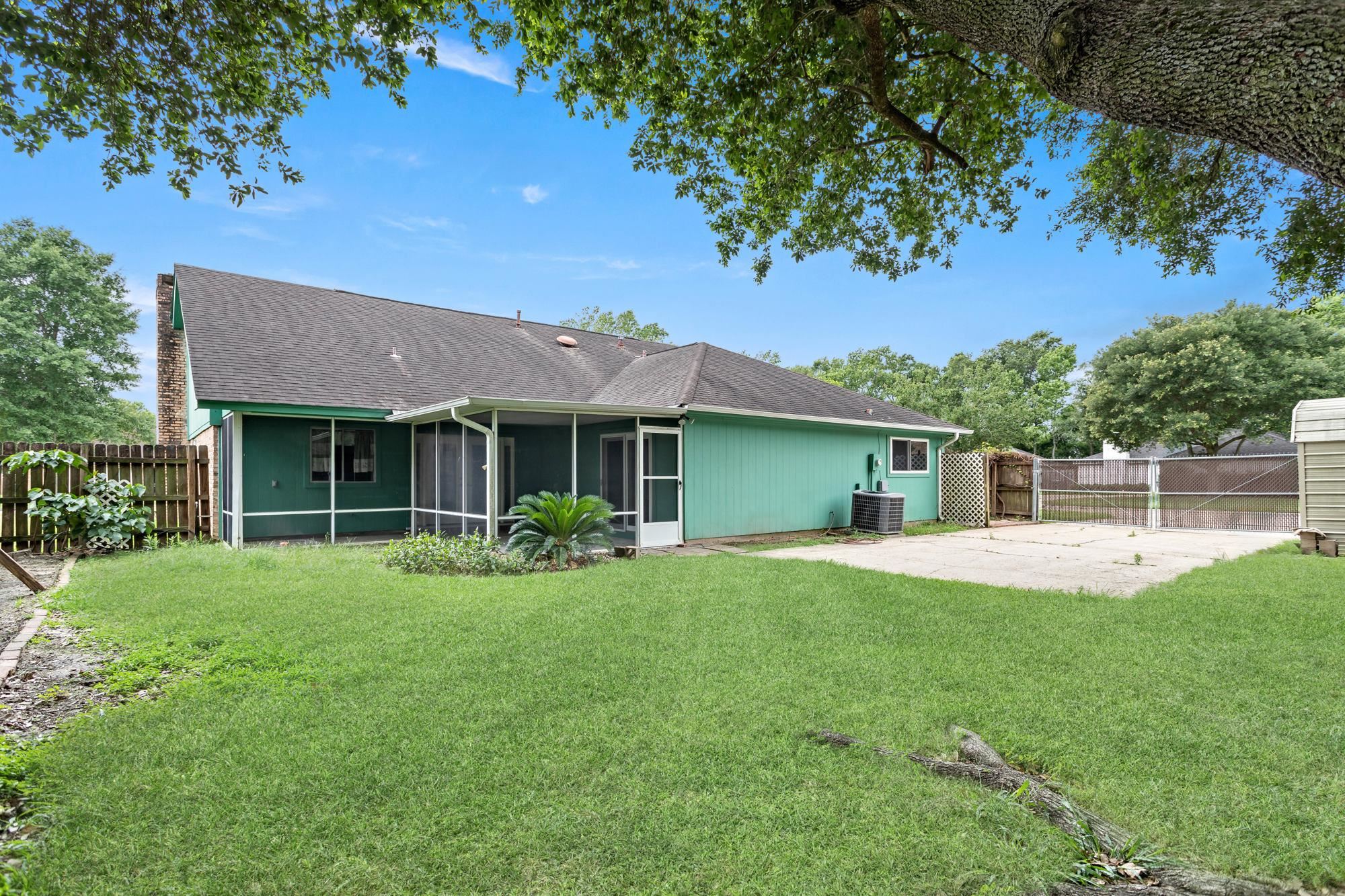 6250 Chisholm Trail Beaumont, TX 77708 - Photo 24 of 26