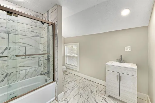 $225,000 | 2313 Michigan Avenue, Kansas City, MO 64127