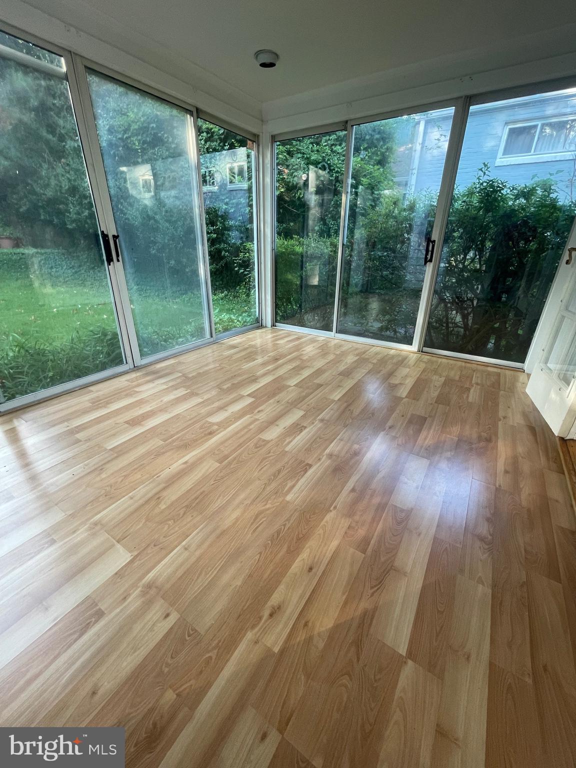 5528 Warwick Place Chevy Chase, MD 20815 - Photo 29 of 68 Sunroom (2)