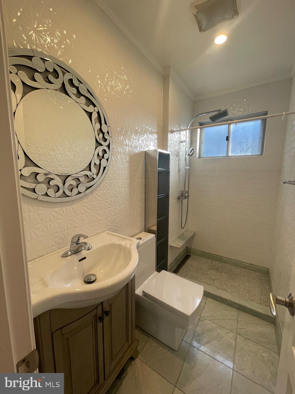 5528 Warwick Place Chevy Chase, MD 20815 - Photo 33 of 68 Master Bedroom Bath