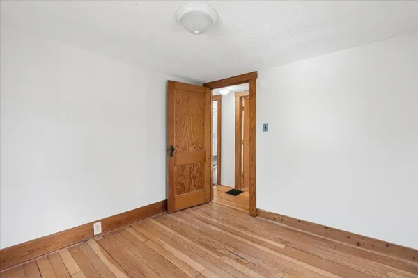 $2,000 | 751 Holmes Road, Ypsilanti, MI 48198