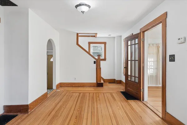 $2,000 | 751 Holmes Road, Ypsilanti, MI 48198