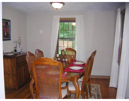 1 Footpath Road Chelmsford, MA 01824 - Photo 7 of 14 Gallery Image 7