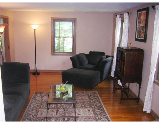 1 Footpath Road Chelmsford, MA 01824 - Photo 8 of 14 Gallery Image 8