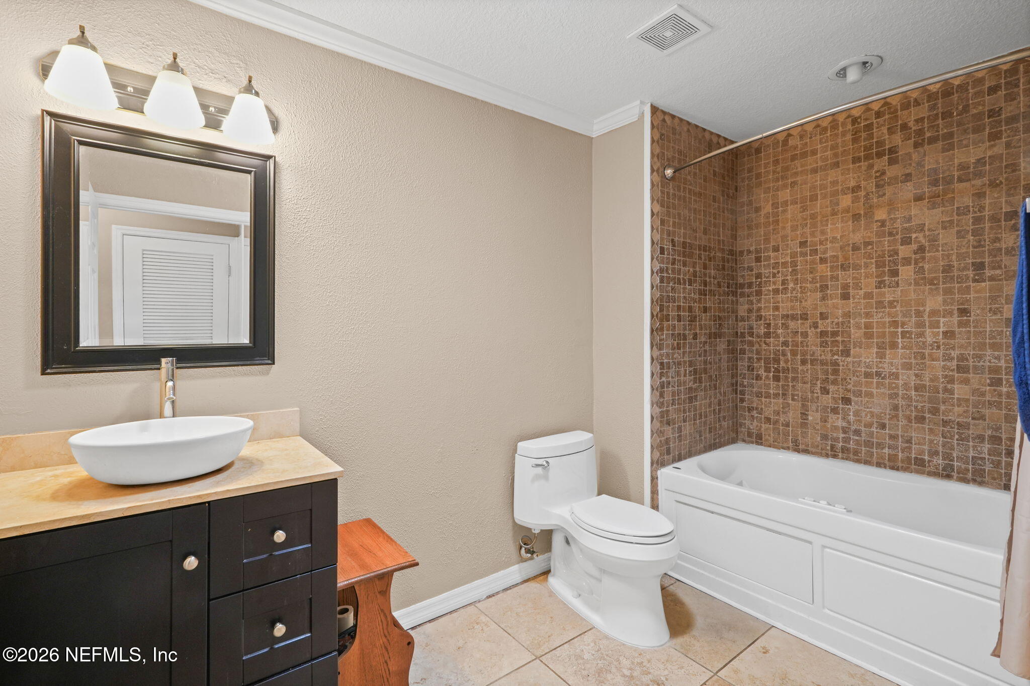 790 Hibernia Road Fleming Island, FL 32003 - Photo 30 of 66 Guest Bath with Jacui Tub