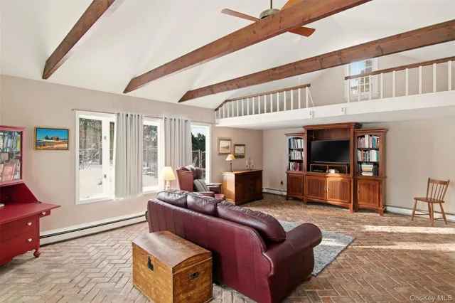 $689,000 | 10 Catalpa Lane, Stony Brook, NY 11790