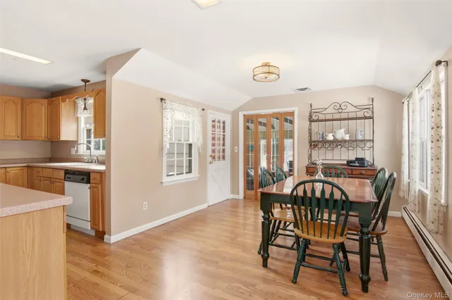 $689,000 | 10 Catalpa Lane, Stony Brook, NY 11790