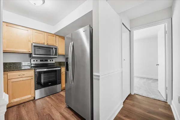 $360,000 | 6943 Mary Caroline Circle, Unit G, Alexandria, VA 22310