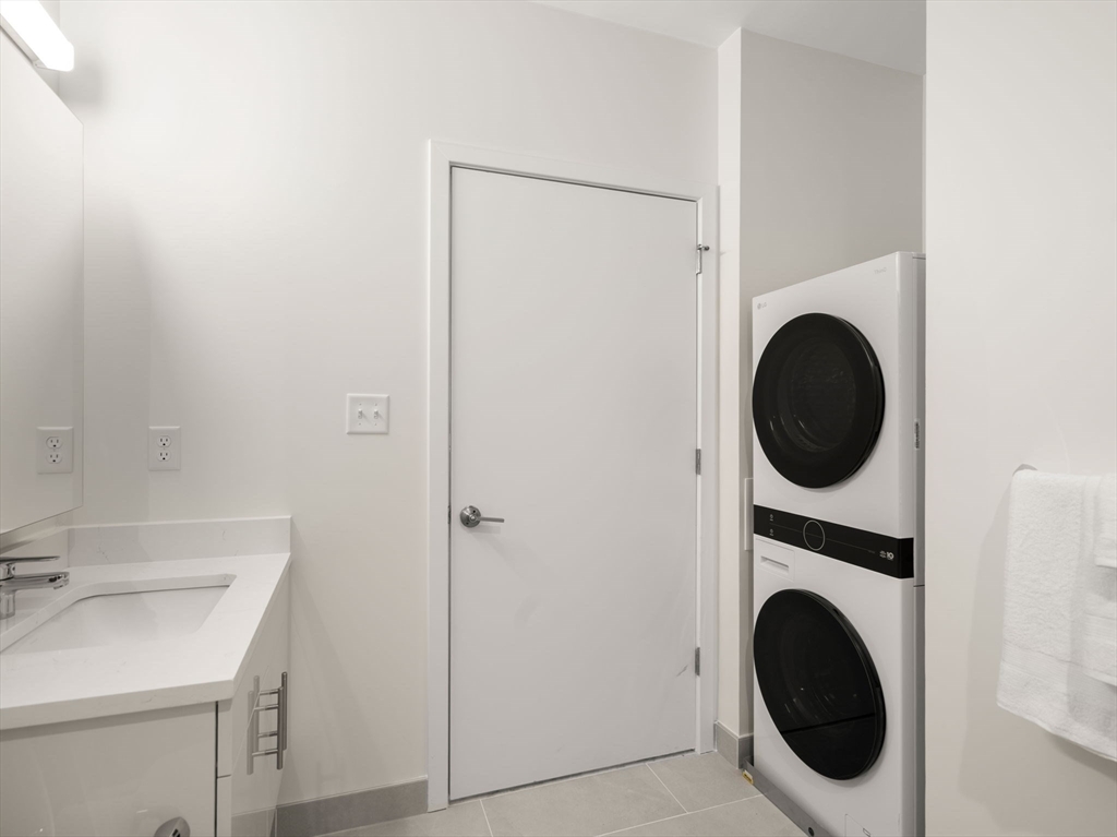 1151 Walnut Street, Unit 302 Newton, MA 02461 - Photo 10 of 23