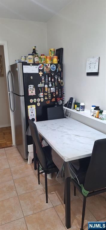 280 Prospect, Unit 9H Hackensack, NJ 07601 - Photo 25 of 38 a view of a dining room with furniture