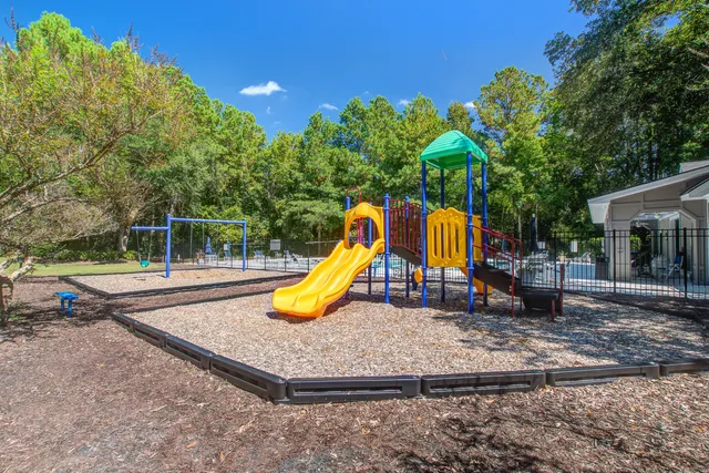 $445,000 | 202 Center Hill Court, Summerville, SC 29485