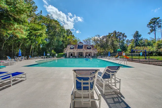 $445,000 | 202 Center Hill Court, Summerville, SC 29485