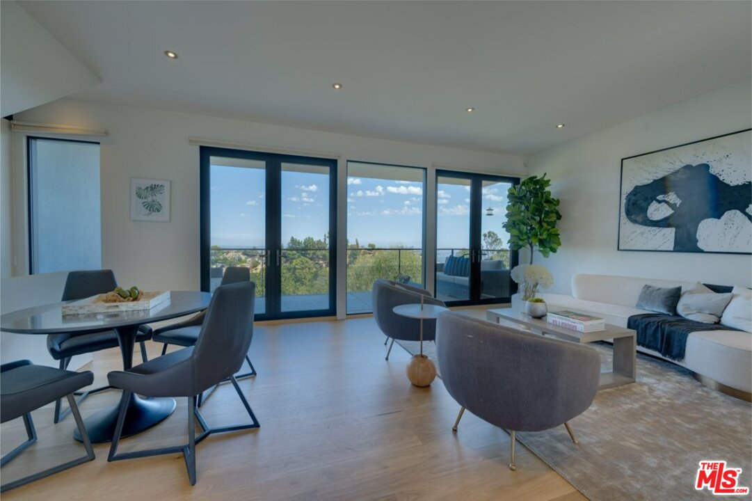 2103 Ridgemont Drive Los Angeles, CA 90046 - Photo 8 of 46