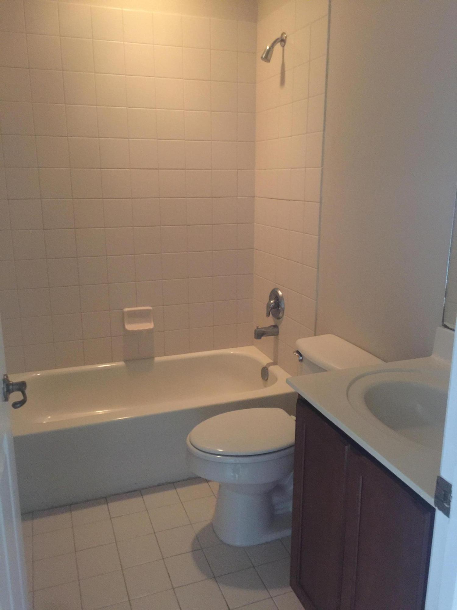 2104 Oakmont Drive Riviera Beach, FL 33404 - Photo 15 of 18 IMG_7509