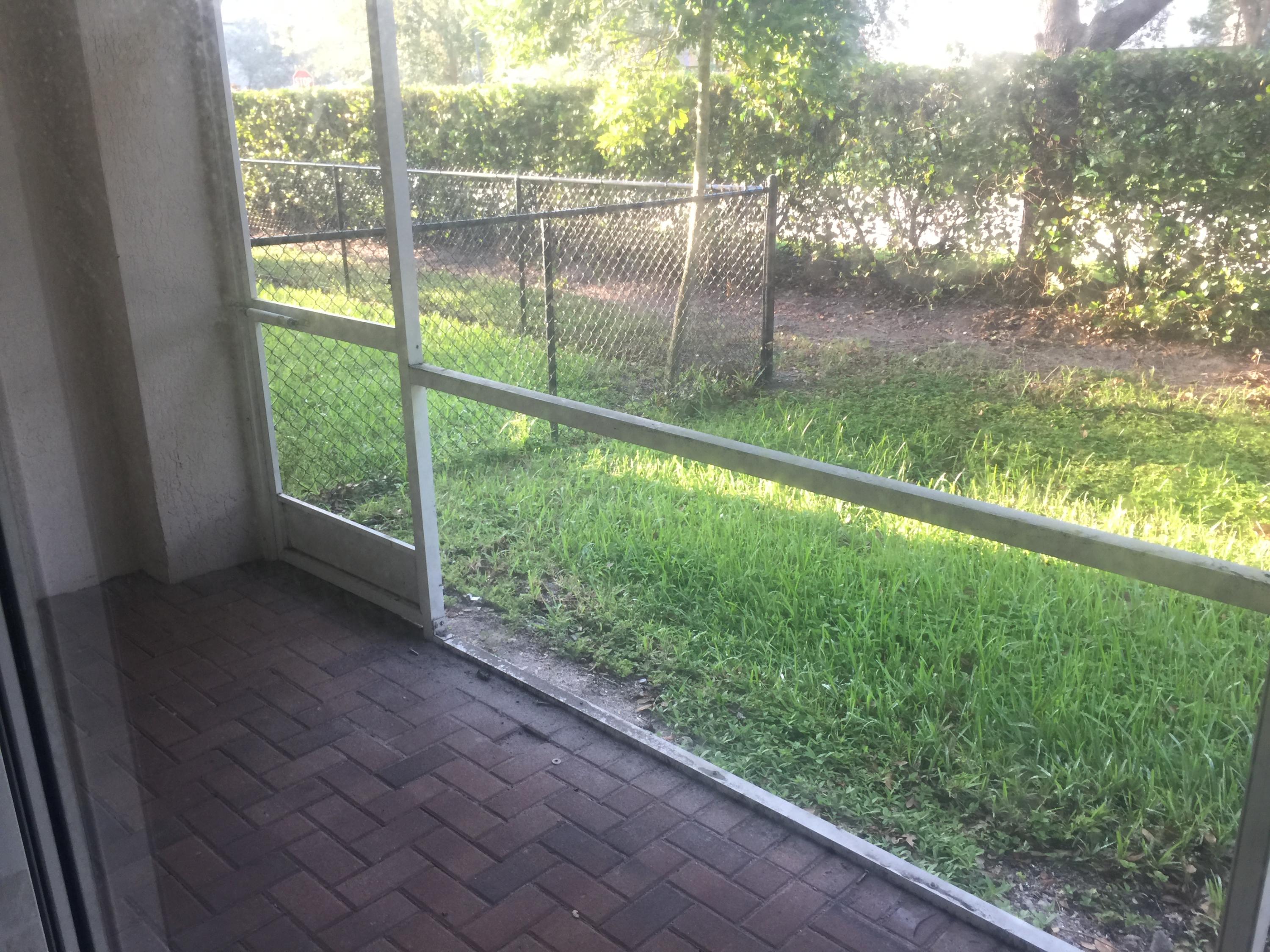 2104 Oakmont Drive Riviera Beach, FL 33404 - Photo 8 of 18 IMG_7503