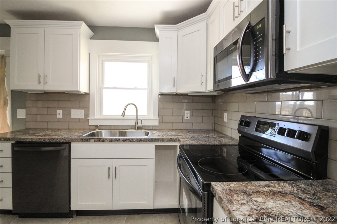 1112 Riverside Circle Spring Lake, NC 28390 - Photo 12 of 24 Gallery Image 12