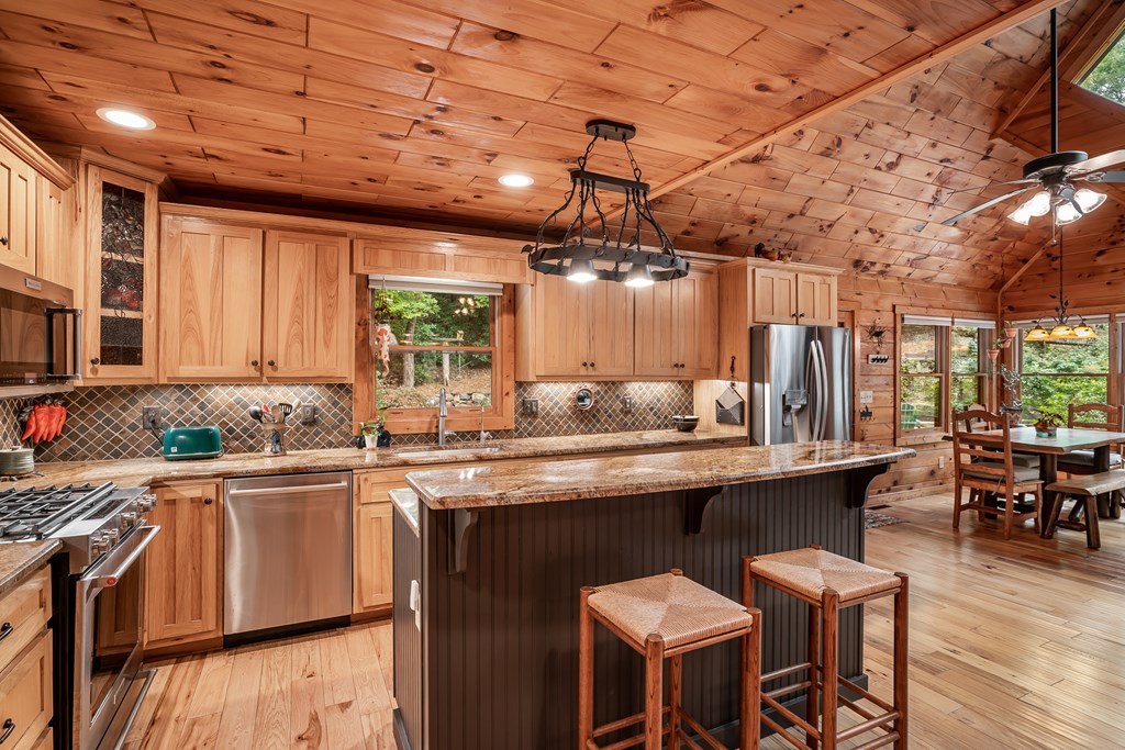 11 Rabbit Ridge Run Morganton, GA 30560 - Photo 15 of 84