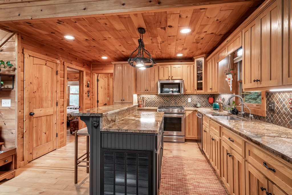 11 Rabbit Ridge Run Morganton, GA 30560 - Photo 17 of 84