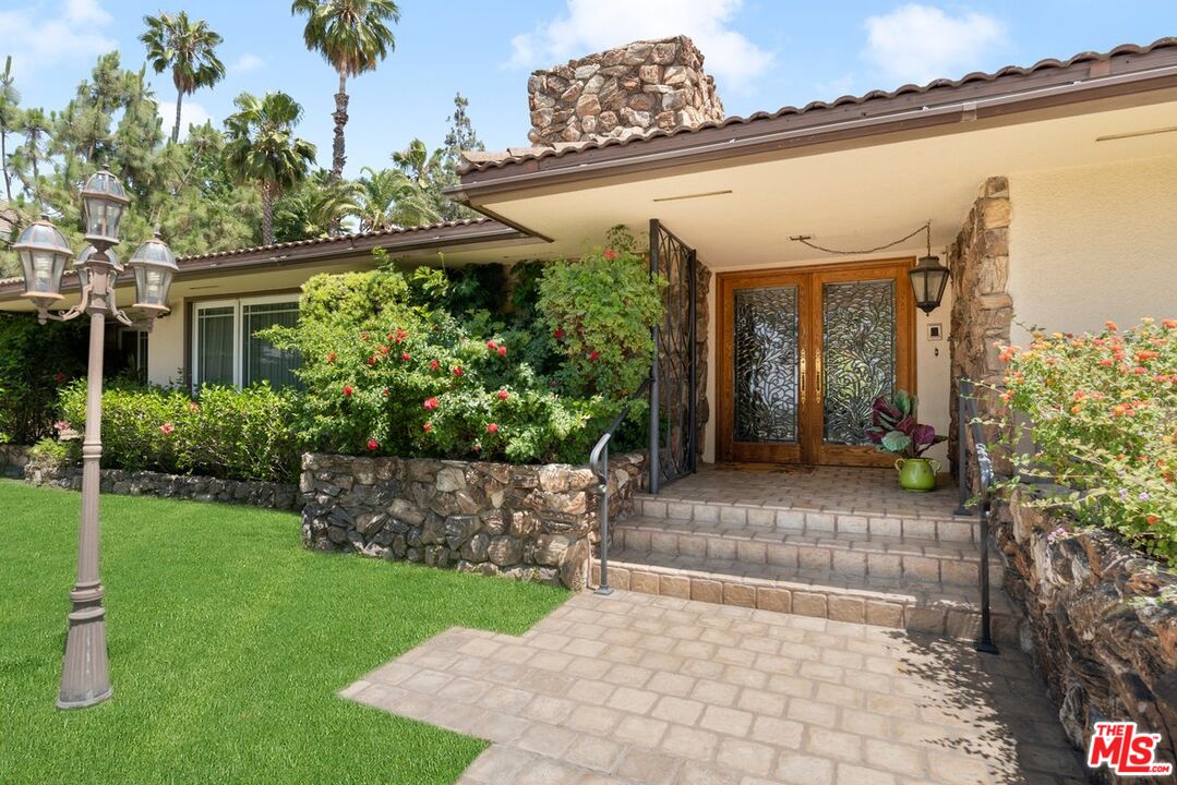 20418 Rancho La Floresta Road Covina, CA 91724 - Photo 7 of 43 Gallery Image 7