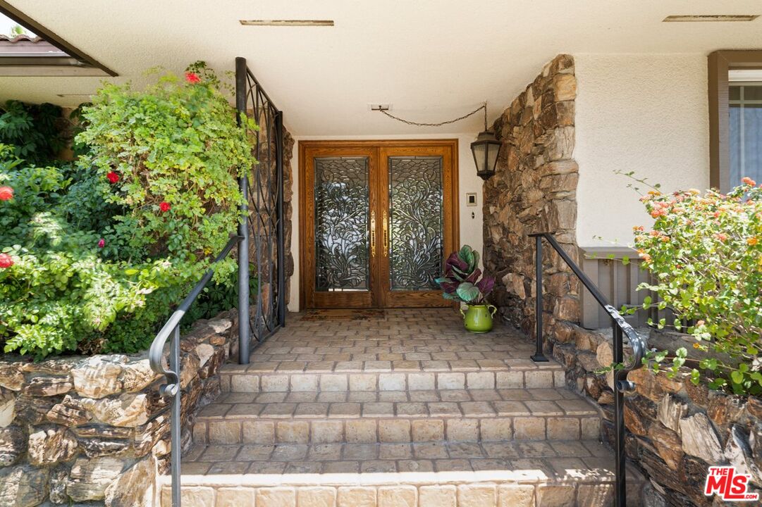 20418 Rancho La Floresta Road Covina, CA 91724 - Photo 8 of 43 Gallery Image 8
