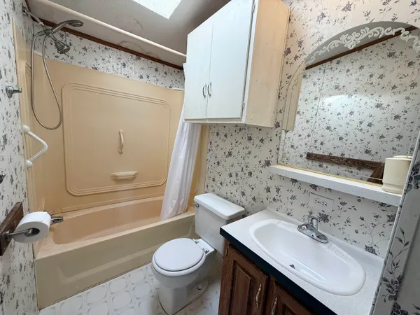 $1,650 | 531 Daniel Webster Highway, Plymouth, NH 03264