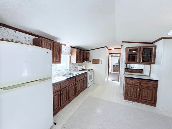 $1,650 | 531 Daniel Webster Highway, Plymouth, NH 03264