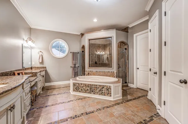 $840,000 | 55 Buckingham Court, Eads, TN 38028