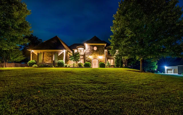 $840,000 | 55 Buckingham Court, Eads, TN 38028