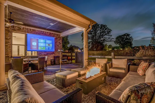 $840,000 | 55 Buckingham Court, Eads, TN 38028