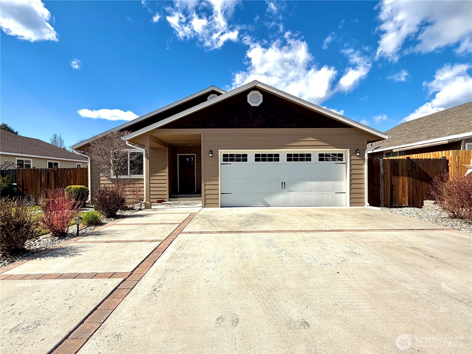 709 Paintbrush Lane Omak, WA 98841 - Photo 1 of 40 a view of the house