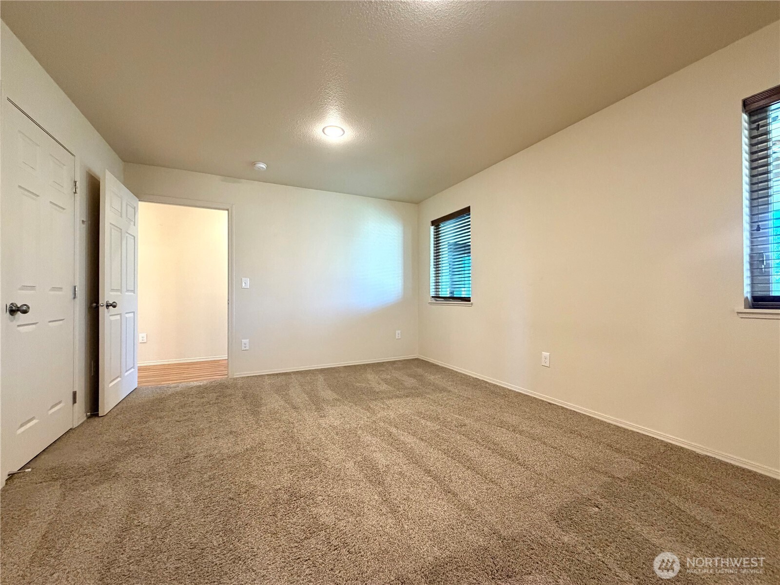 709 Paintbrush Lane Omak, WA 98841 - Photo 33 of 40 an empty room with windows