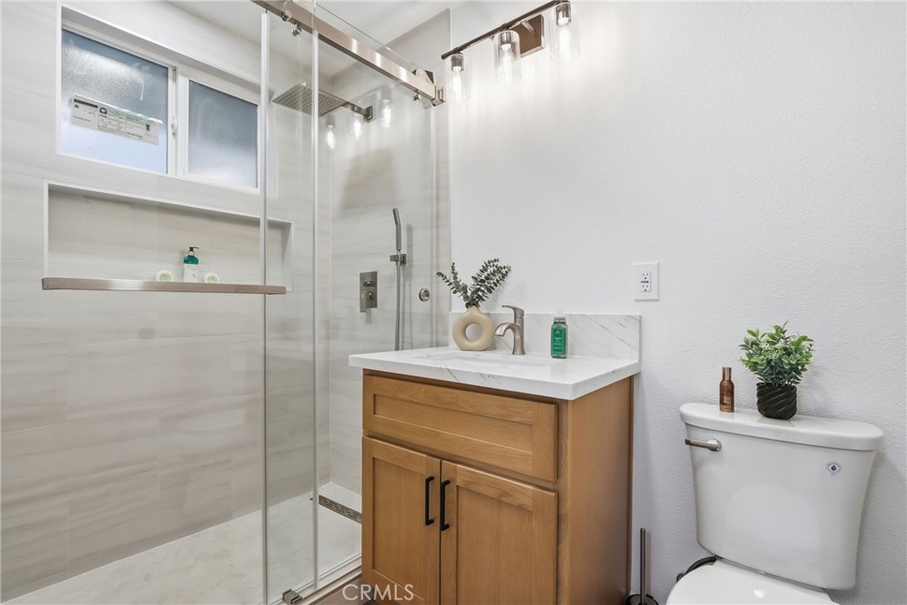 508 North Joyce Avenue Rialto, CA 92376 - Photo 17 of 53