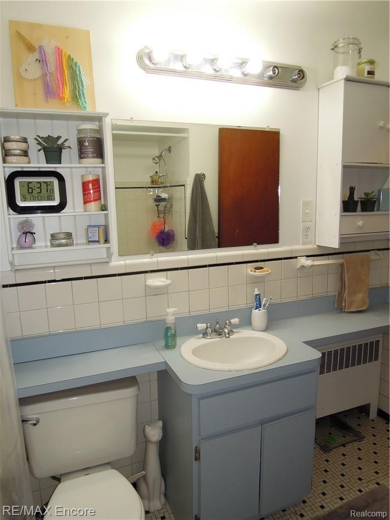 8260 Messmore Road Utica, MI 48317 - Photo 35 of 52 DSCN9799.JPG